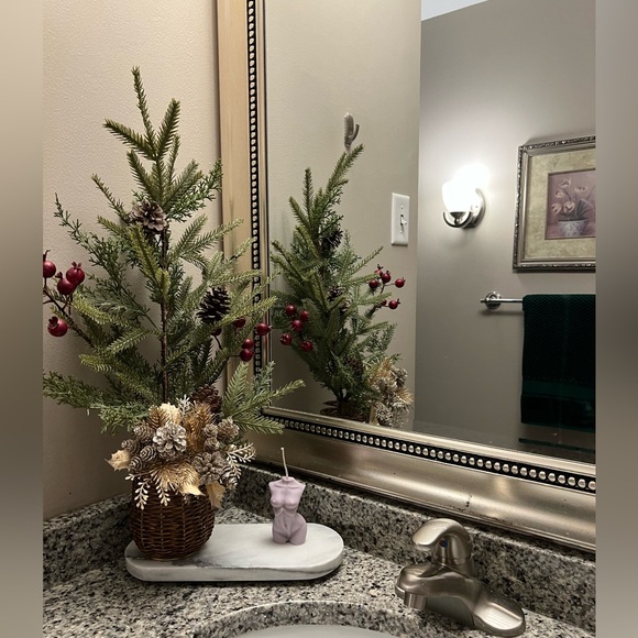 Valentines Day Candle - Clean Cotton Scent - Picture 2 of 5